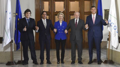 Ursula Von der Leyen, con los presidentes de los pases del Mercosur