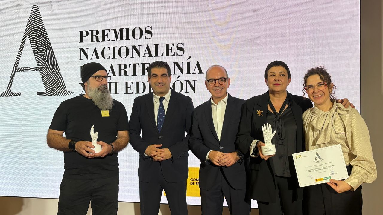 El tomiñés Aitor Martínez gana el Premio Nacional de Artesanía