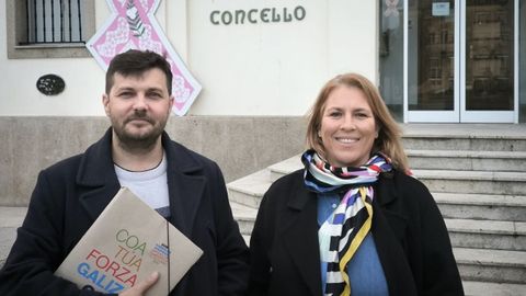 El portavoz, Xurxo Rodr�guez, y la responsable local del BNG, Ana Pasantes