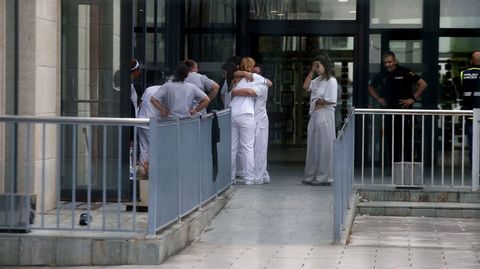 Varios�heridos en un incendio en una residencia de mayores de Monforte