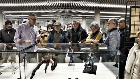 Mozom exp�n  Cousas mi�as , en la biblioteca N�s