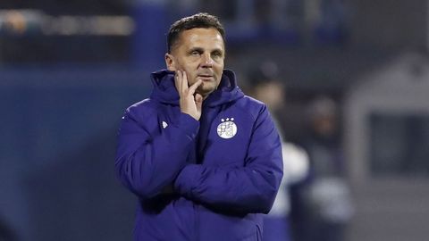 El tcnico del Dinamo de Zagreb, Marco Kovacevic, durante el partido ante el Celta.