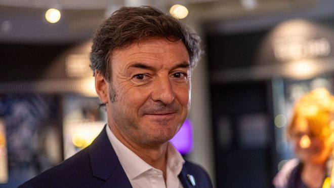 Santi Denia en la previa a su presentaci�n como nuevo seleccionador de Rep�blica Checa.