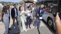 La conselleira, Ethel Vzquez, este viernes, junto al alcalde, Jos Manuel Rey Varela, y otras autoridades en la presentacin de una nueva aplicacin mvil para el transporte urbano en Ferrol
