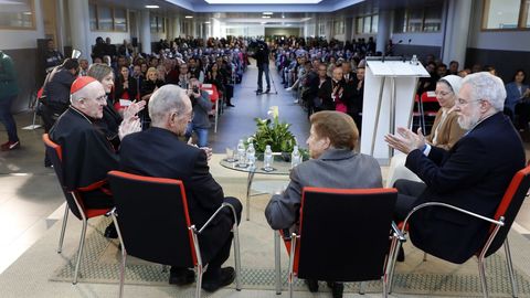 El colegio Miraflores quiso conmemorar los diez a�os de su ampliaci�n y el haber recuperado el centro tras una cesi�n 