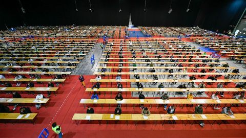 Ex&aacute;menes de oposiciones en Silleda.