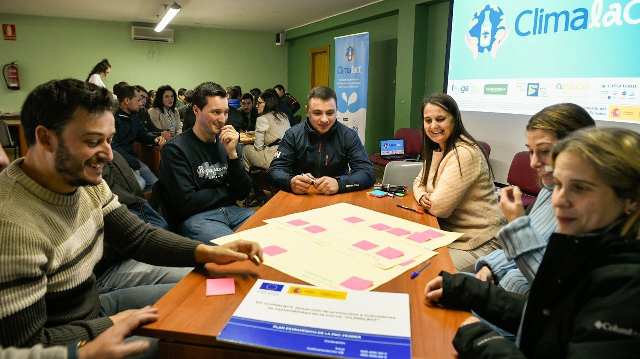 Trabajo en equipo para mejorar la sostenibilidad en las explotaciones lácteas