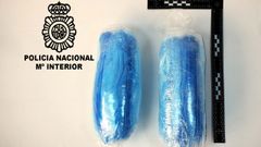 La Polic�a Nacional incaut� dos kilos de coca�na en el interior de un turismo que circulaba por la autov�a en direcci�n a Ferrol.