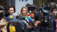 La vicesecretaria de coordinacin sectorial del PP y eurodiputada, Alma Ezcurra, en declaraciones a la prensa a las puertas de la sede nacional de su partido.