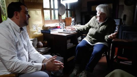 Barb�n con�Luc�a Topolansky