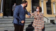 El Gobierno mantiene dos puntos de vista sobre la salida de Espa�a del em�rito