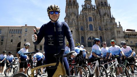 As� fue la llegada del pelot�n de AC Hotels by Marriott al Obradoiro