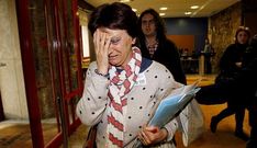 Carmen Dur�n, expresidenta de la asociaci�n antidroga Desperta Cambados, ayer en el Parlamento.