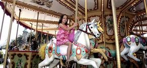 El carrusel de caballitos tiene gran �xito entre los ni�os