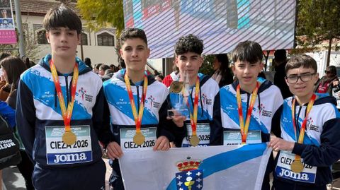 Atletas del Ames Atletismo en el Campeonato de Espa�a.