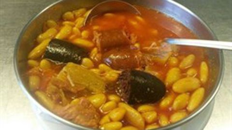 Doce restaurantes competir�n para hacerse con el premio de �La mejor fabada del mundo�.Fabada asturiana