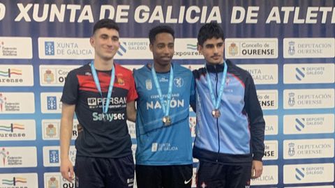 Tesfaye (en el centro), este domingo en Ourense