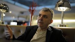 El escritor oscense visit� A Coru�a para presentar su novela en el ciclo �Somos o que lemos�.