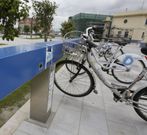 Nueva estaci�n de Bicicoru�a instalada en la Marina. 