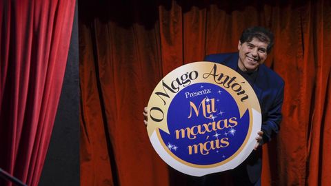 <span lang= gl >En imaxe de arquivo, o Mago Ant�n, que o 8 de novembro ofrecer� un espect�culo de maxia no Teatro das Cortes, en Cabanas, O Vicedo</span>