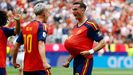 Dani Olmo (izquierda) y Fabi�n, celebrando el primer gol de Espa�a ante B�lgica.