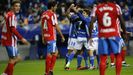 Los jugadores del Oviedo, con Jimmy en primer plano, celebran el gol de Lucas en el derbi