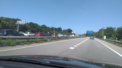 Atasco en la A-66, direcci�n Gij�n y Avil�s