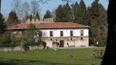 El palacio del conde en Nueva, Llanes