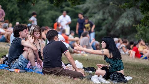 Eclipse total en Asturias desde el Parque de los Pericones, en Gij�n