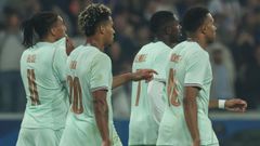 De izquierda a derecha: Michael Olise, Desir� Dou�, Ousmane Demb�l� y Kylian Mbapp�, durante un partido con Francia