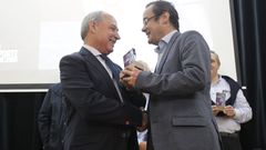 El alcalde, Jos� Tom� (a la izquierda), en la entrega de premios de la �ltima Gala do Deporte