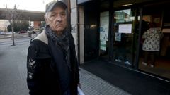 Jos� V�zquez, esperando su turno en las oficinas de la Seguridad Social