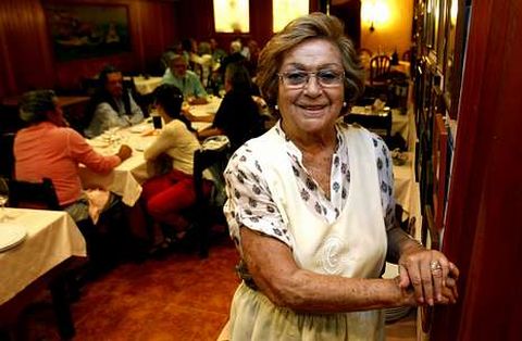 Carmi�a Valverde, de El Mosquito de Vigo, fue distinguida en �Toda una vida� por Pontevedra.