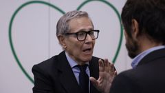  El presidente de Asociaci�n Espa�ola contra el C�ncer, Ram�n Reyes