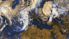 Los restos del hurac�n Danielle afectan a Galicia en forma de borrasca extratropical