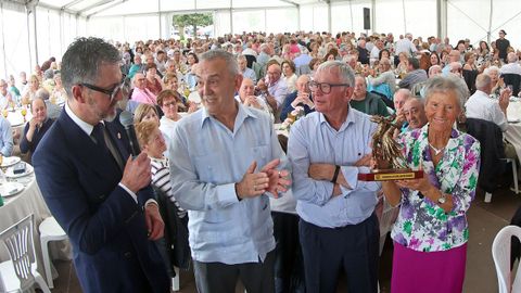 COMIDA DE MAYORES EN O PORTO DO SON 2026