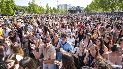 Aspecto del lleno en el parque de Tafisa para disfutar del Bigsound.