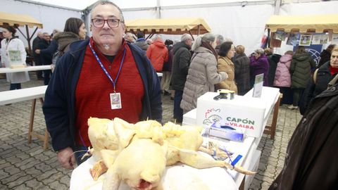 Manuel Senra, de Begonte, se estrenaba por primera vez en la feria.