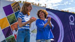 Lilith Vestrynge (i), y la coordinadora general de Podemos Euskadi y diputada de Unidas Podemos, Pilar Garrido (d), en un acto en Arcos de Quejana, �lava