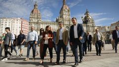 La alcaldesa de A Coru�a, In�s Rey, y el presidente de la Diputaci�n, Valent�n Gonz�lez Formoso, acompa�an al ministro de Presidencia, F�lix Bola�os, durante su visita a la ciudad.