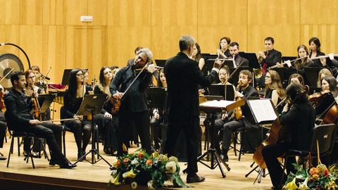 La Orquestra Sinf�nica Vigo 430 act�a en el Auditorio