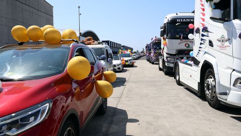 Misa de San Cristobal en la capilla de San Bartolom de Rianxo   bendicion de vehiculos y  procesin