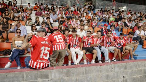 Derbi entre el CD Lugo y el Racing de Ferrol que ganaron los locales en el &Aacute;ngel Carro