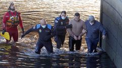 Se tira al r�o Lerez, en plena ola de fr�o, para huir de la polic�a