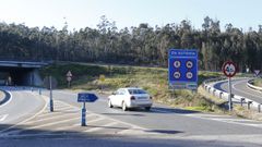 El acceso a la AG-11 hacia Ribeira en Catoira es uno de los m�s transitados del vial.