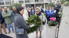 Ofrenda floral de Amas de Casa de Ribeira a las v�ctimas del�covid.Ofrenda floral de Amas de Casa de Ribeira a las v�ctimas del covid