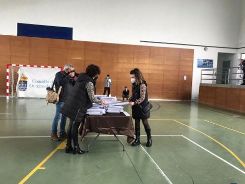 Entrega de diplomas en Outeiro de Rei.La formacin de los alumnos ocup meses de trabajo