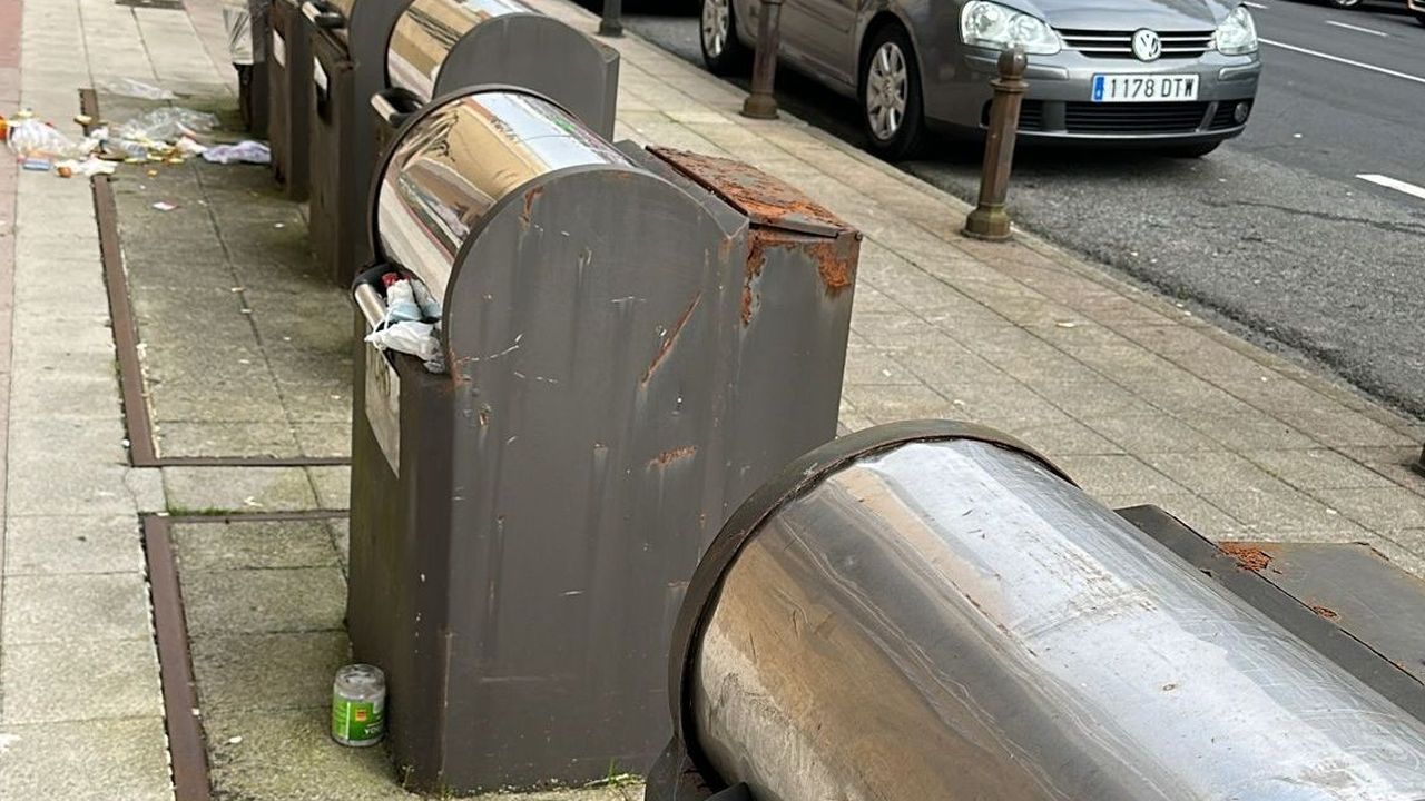 Quejas por unos contenedores de basura en Baio