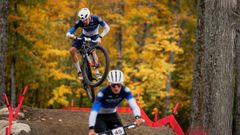 Garc�a V�zquez negocia uno de los desniveles en Lake Placid