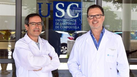 Antonio Salas, a la izquierda, y Federico Martin�n, los responsables del trabajo